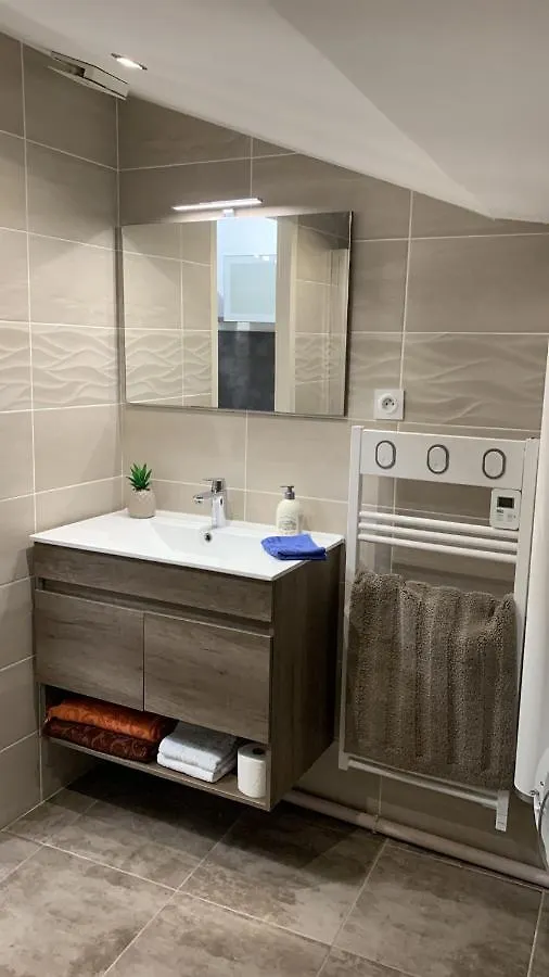 Appartement Rue De Provence Awinion