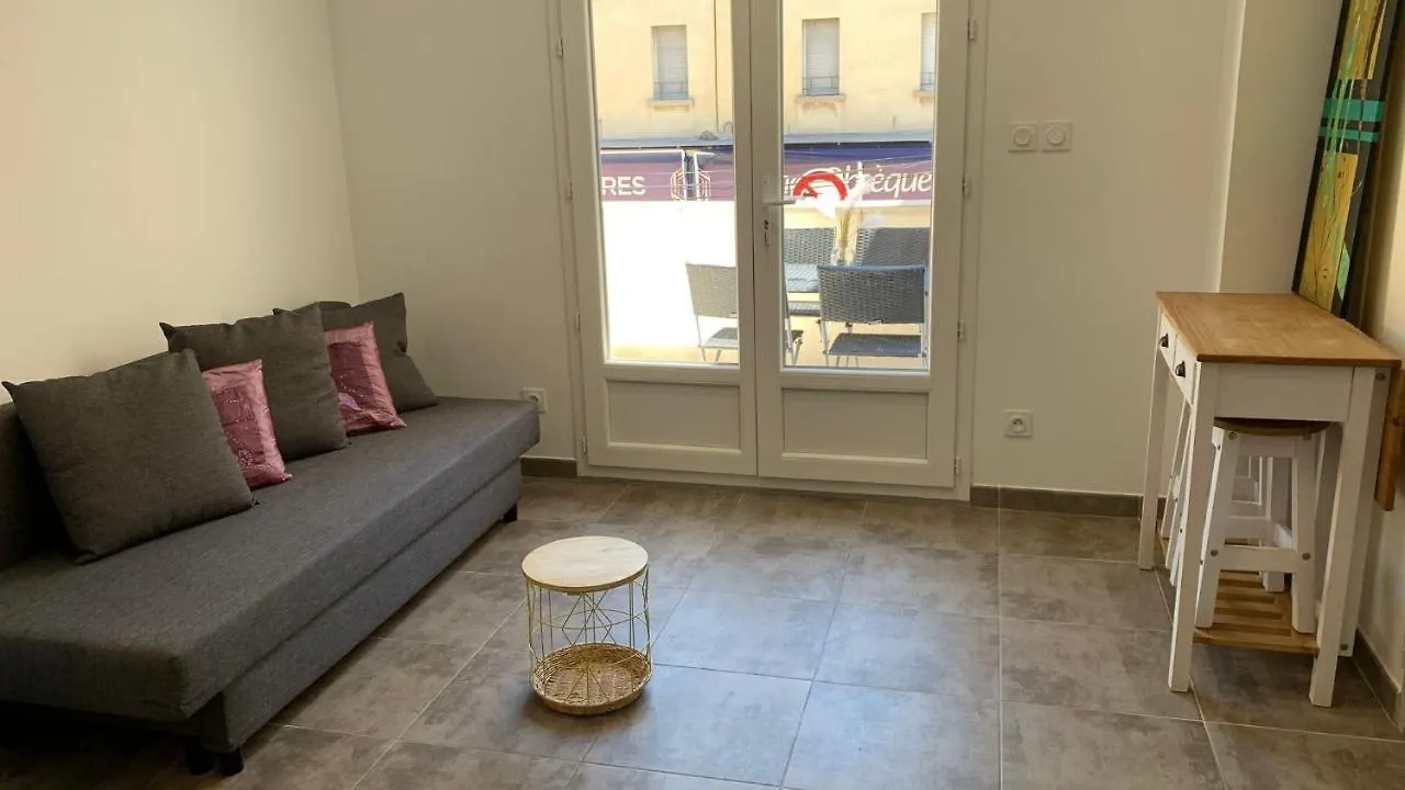Appartement Rue De Provence Awinion Apartament
